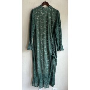 Ivy City Co Amethyst Dress NWT 1X Green Lace Modest Romantic Bell Party Midi